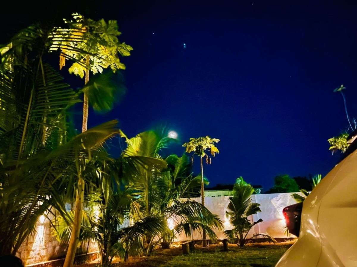 Ratnam Hotel Jaffna Luaran gambar