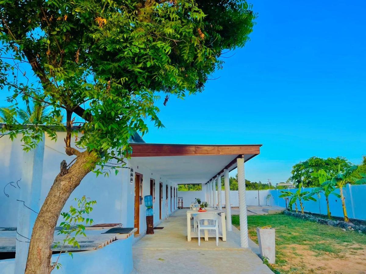 Ratnam Hotel Jaffna Luaran gambar